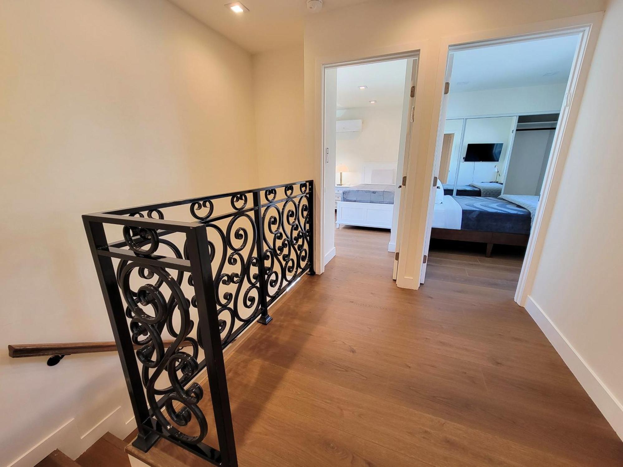 Newly Built Three Bedroom Close To Rodeo Drive Hollywood Downtown And Beaches Close To Attractions Apartment Los Angeles